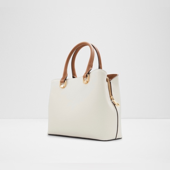 Aldo Handbag - Used about 2 times, just not my style - Picture 5 of 8